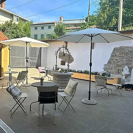 Al Bosco Incantato Bed & Breakfast